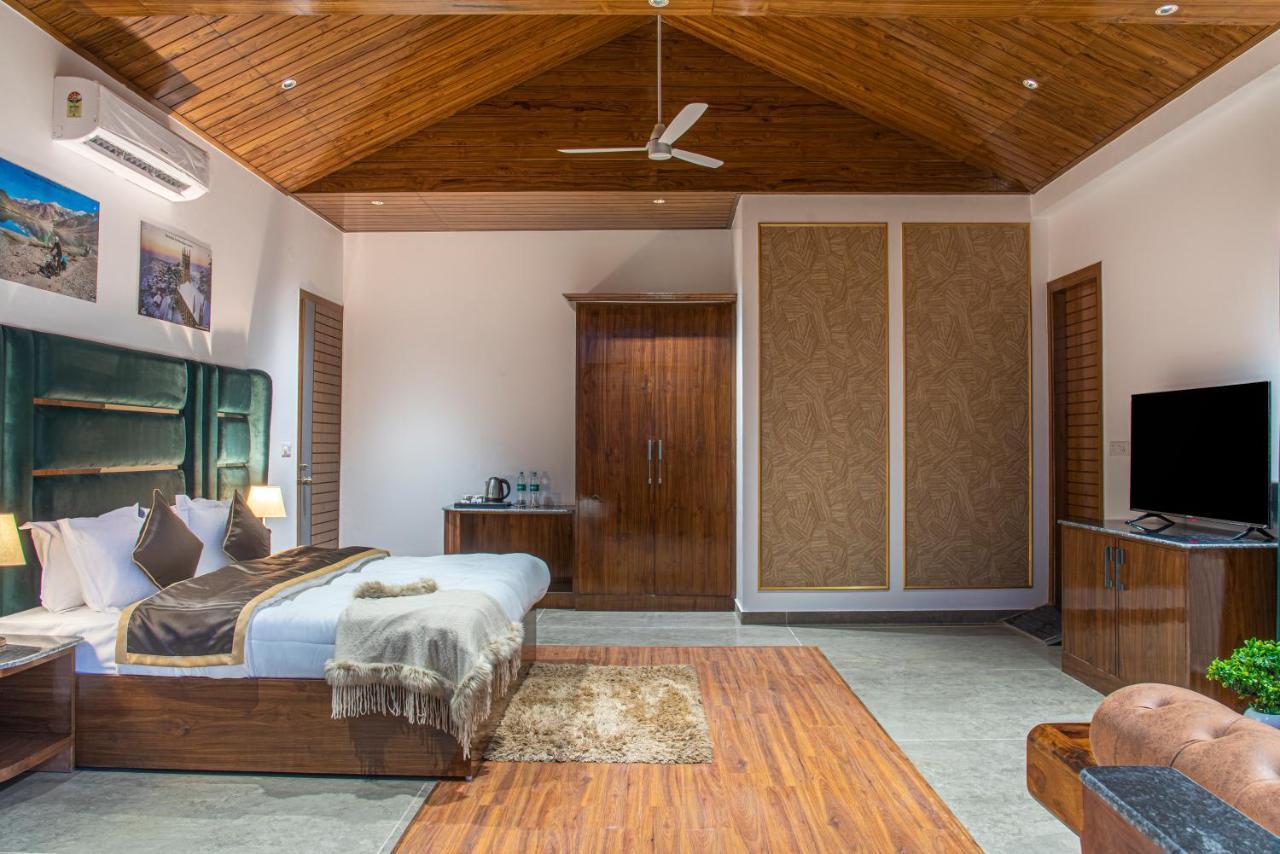 The Hillcrest Paradise Kasauli Luaran gambar